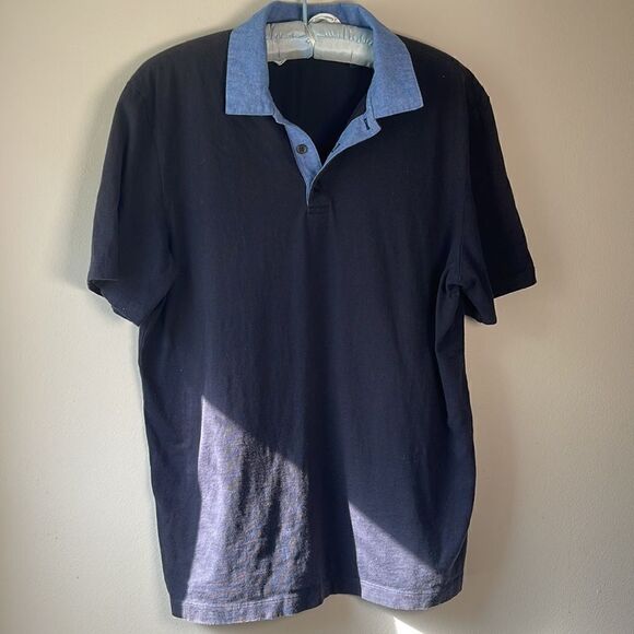 EUC Perry Ellis Short Sleeve Navy and Chambray Collared Polo T-Shirt M - Picture 1 of 7